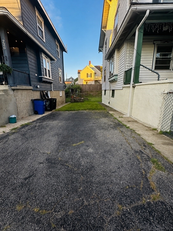 228 Fayette St unit 0 – photo 1