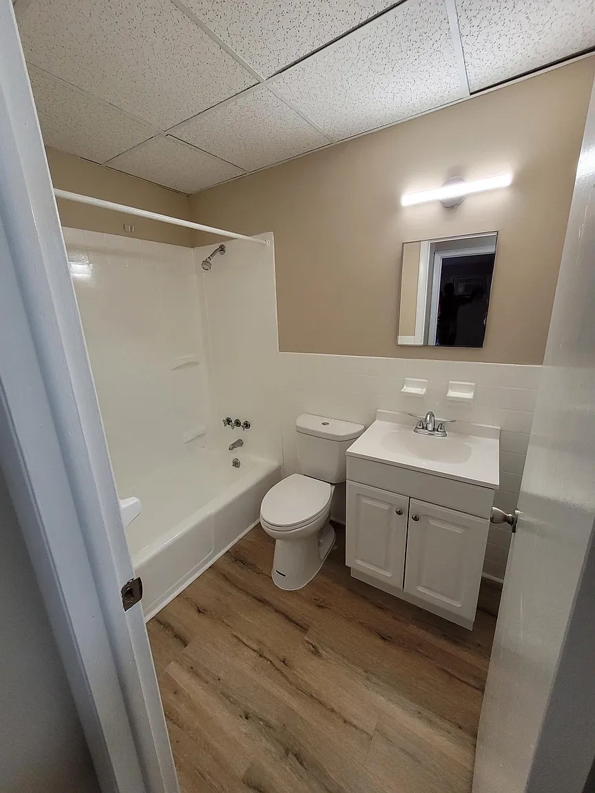 Millville Manor – photo 1