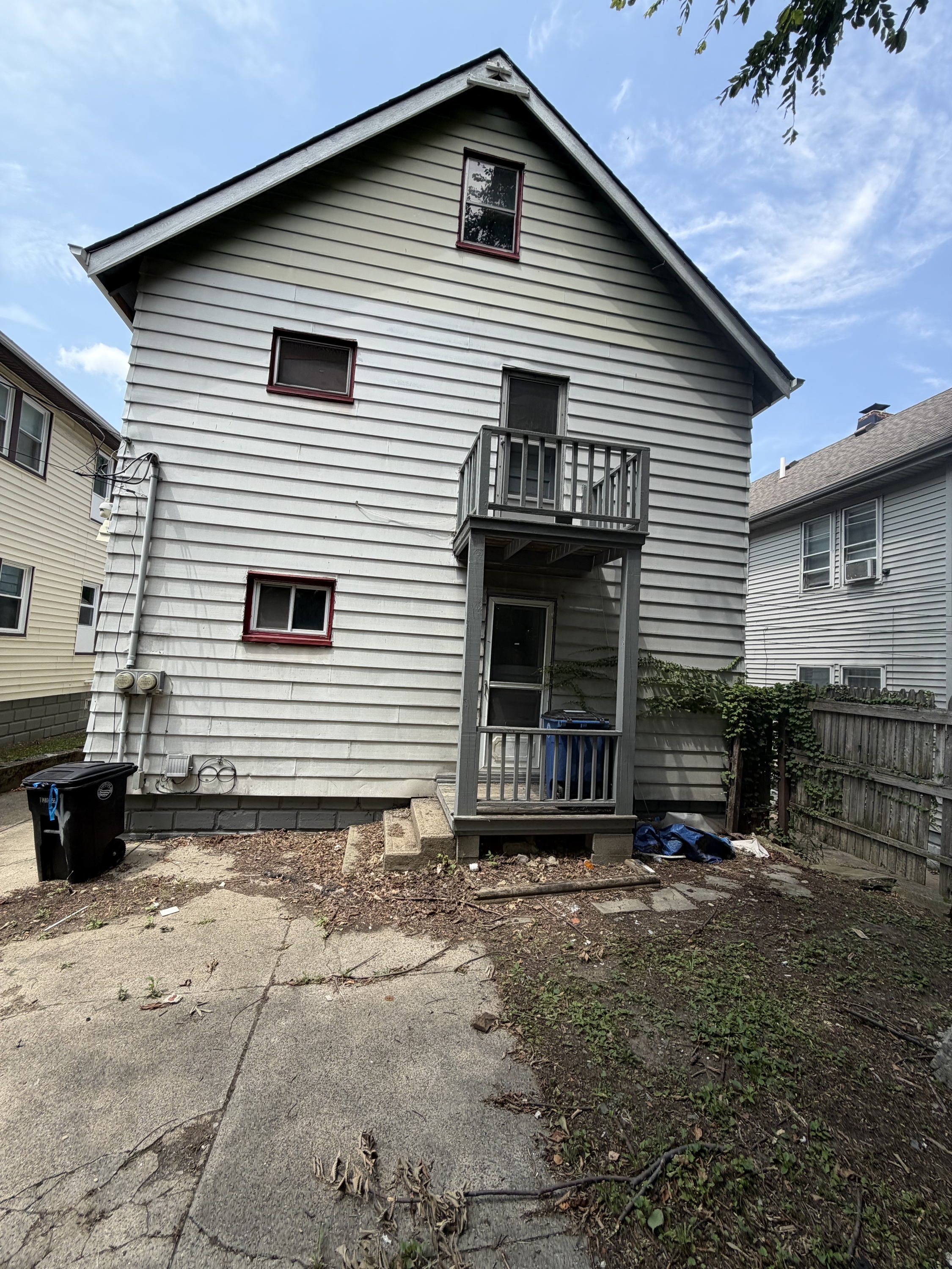 3235 W 121st St – photo 2