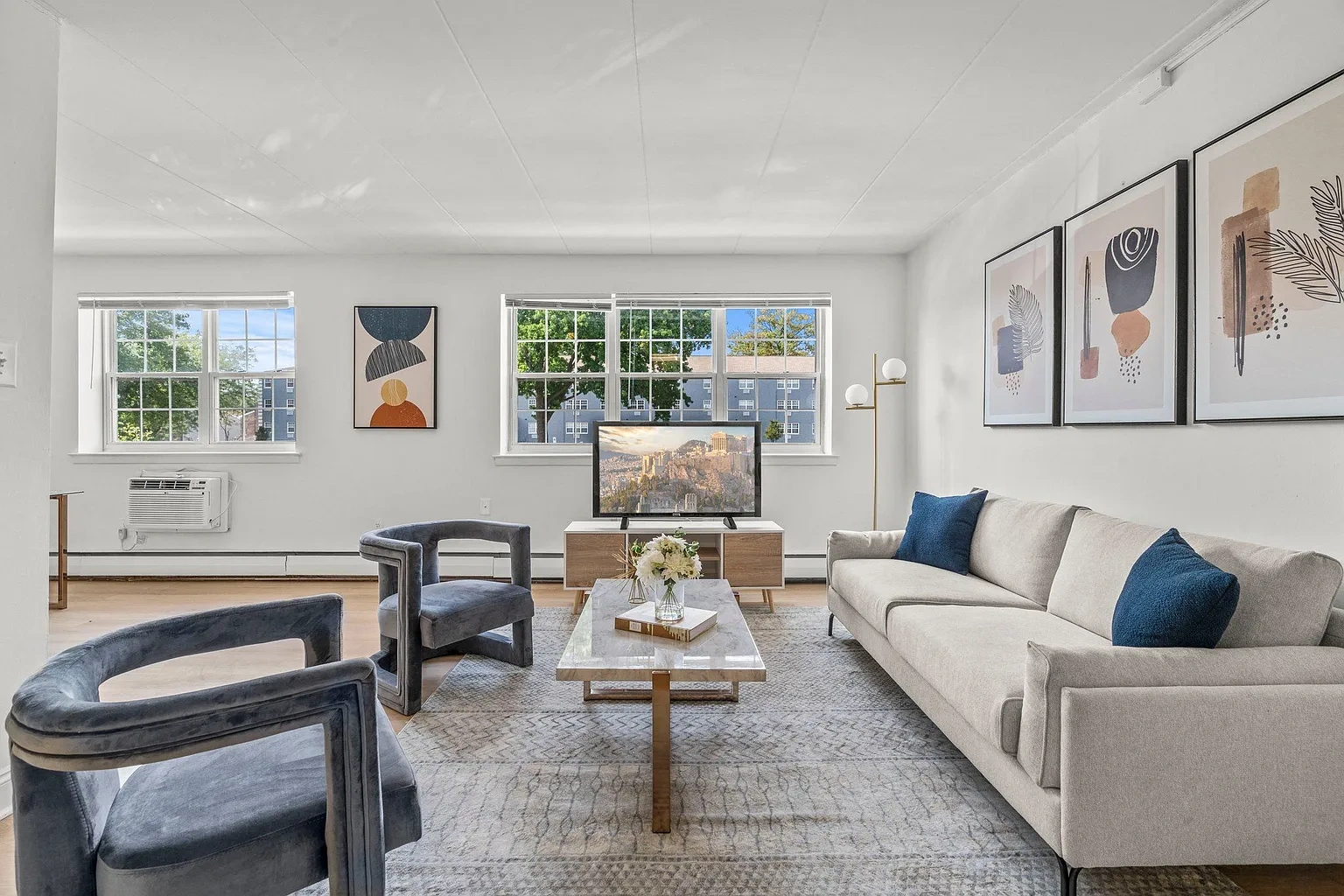 Chestnut Hill Village Apartments – photo 5