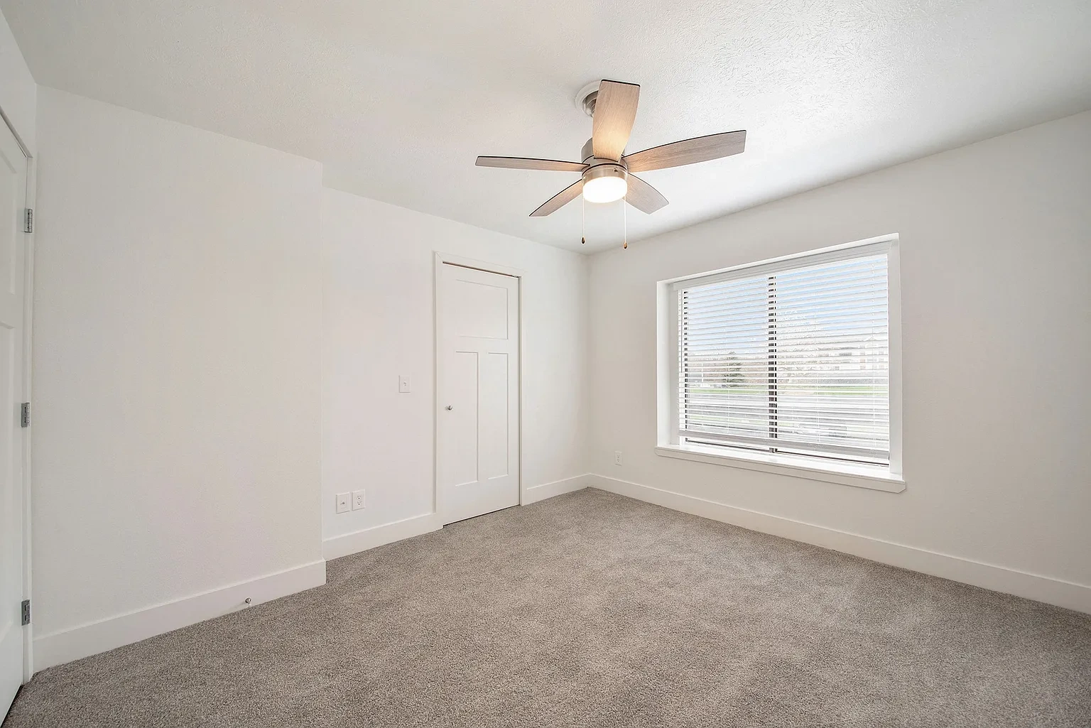 Dupont Lakes Apartments – Floor plan