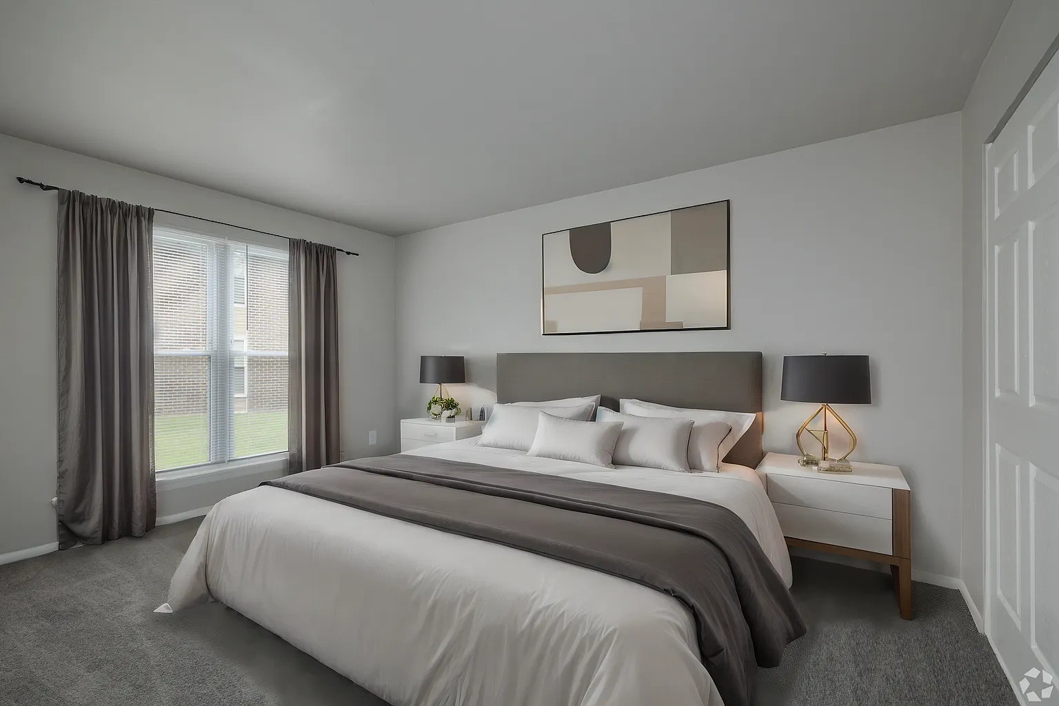 Edgewater Manor – photo 5