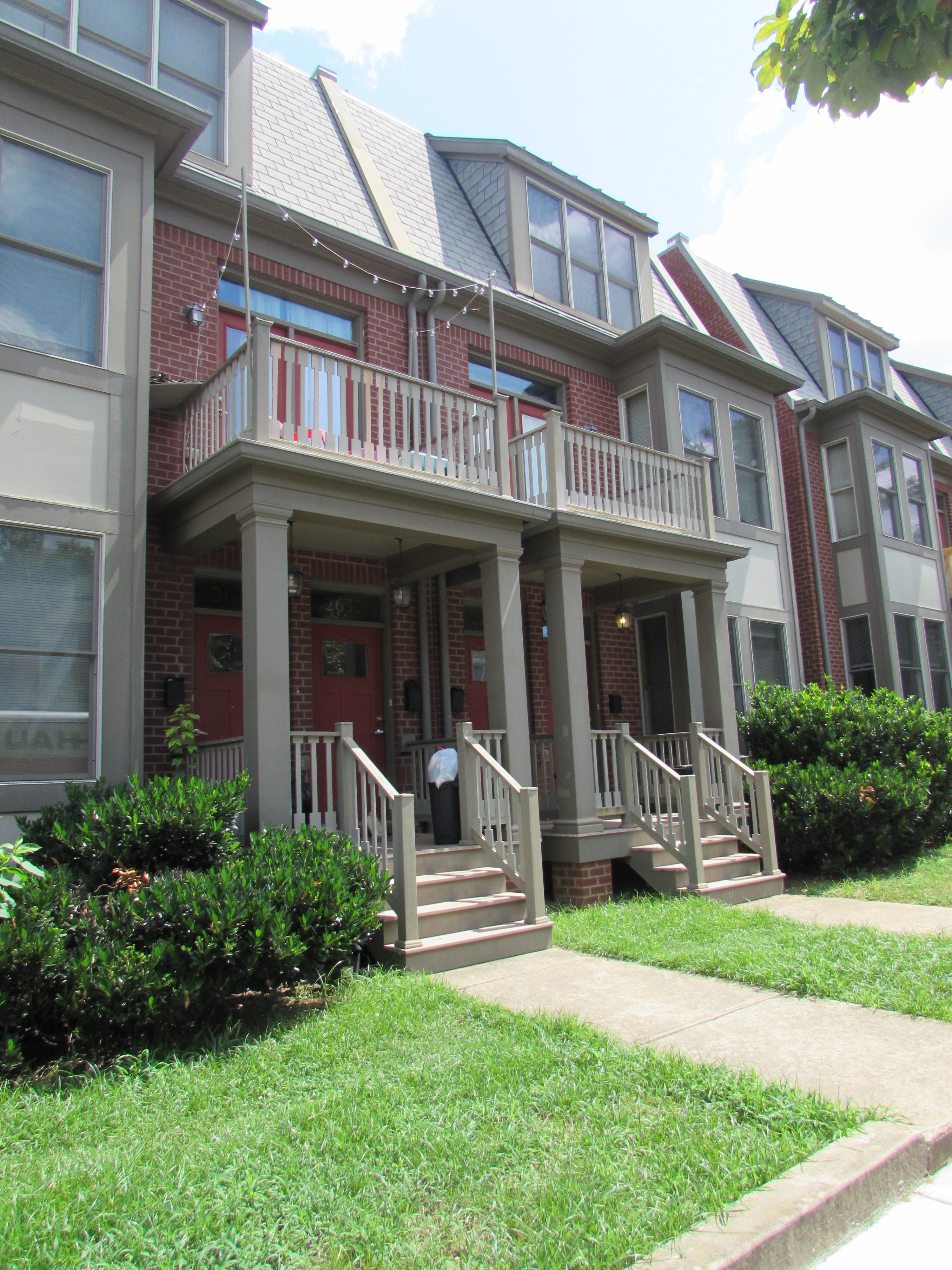 2628 W Grace St – photo 2