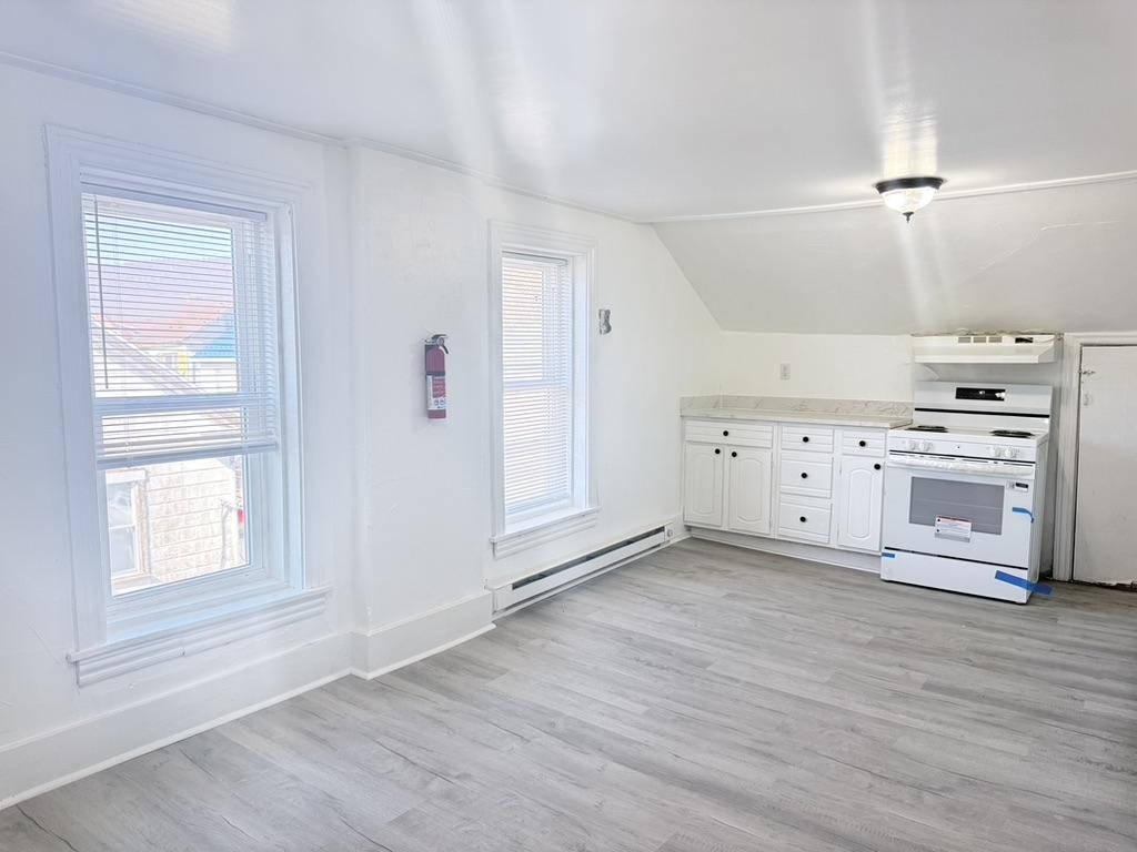 100 E Market St unit 1 – photo 3