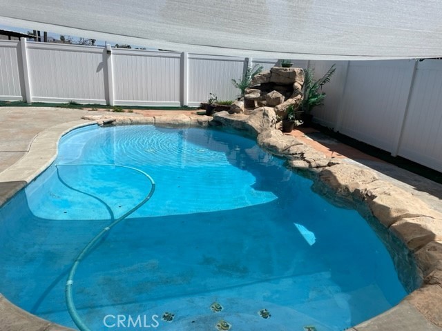 7626 Della St – photo 5