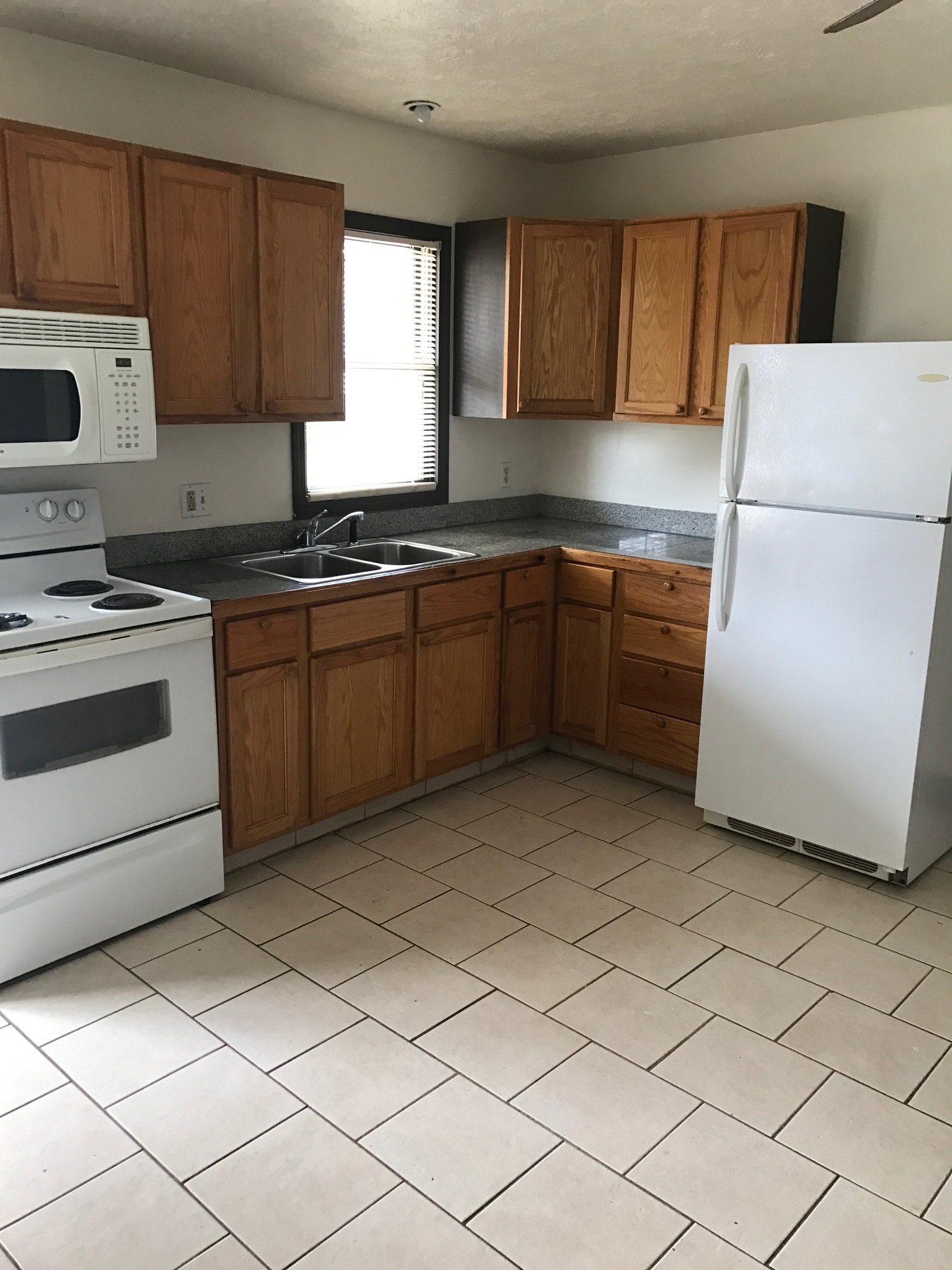 201 Buckhorn Rd unit F – photo 2