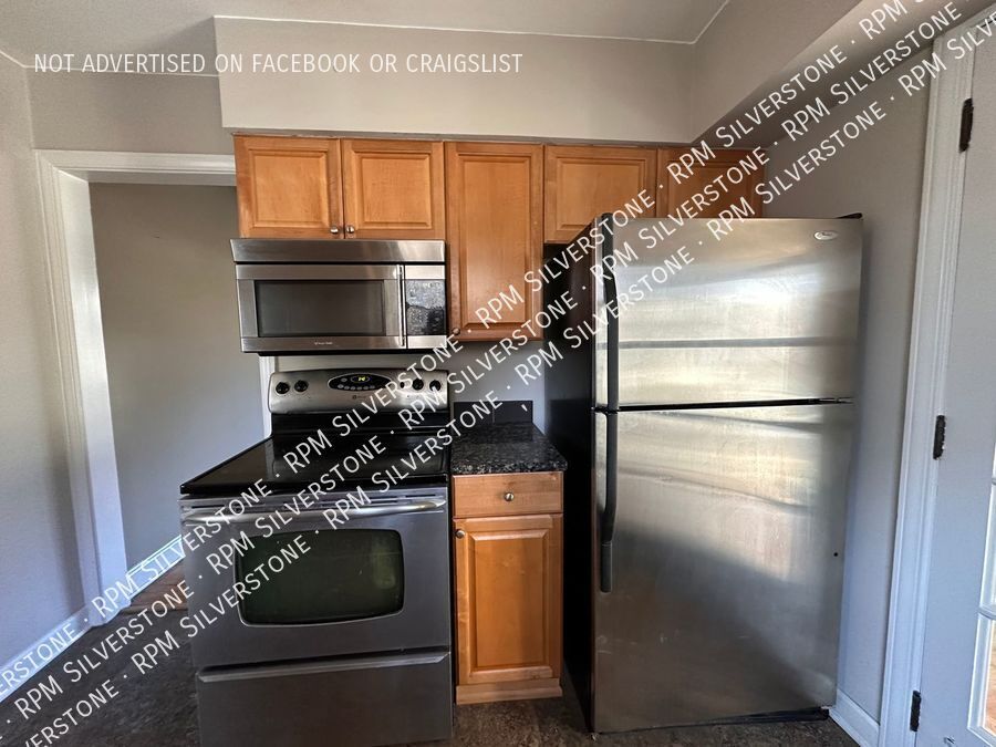 2362 Sanders Pl – photo 5