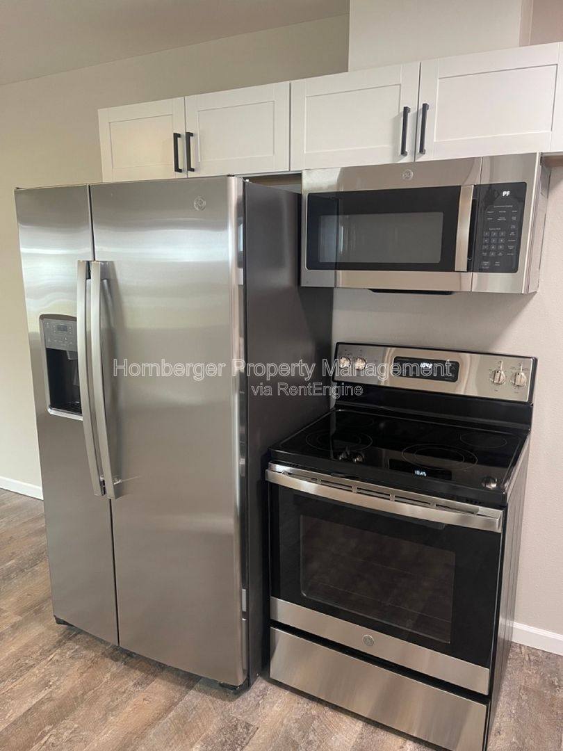 205 S Elizabeth Rd unit 5 – photo 2