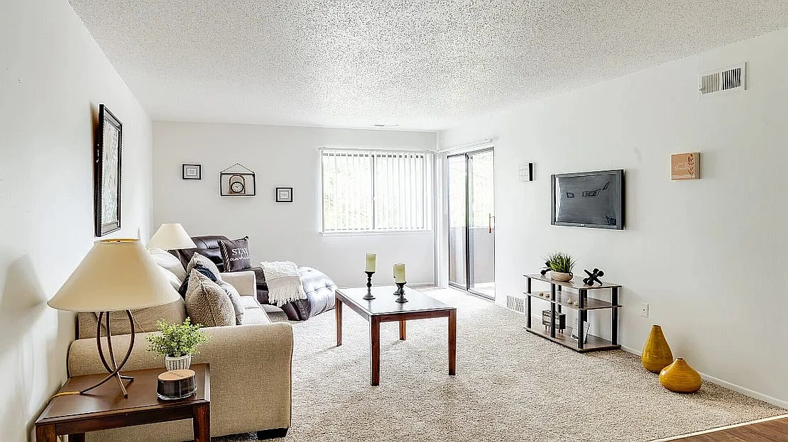 Pine Hill Apartments – photo 5