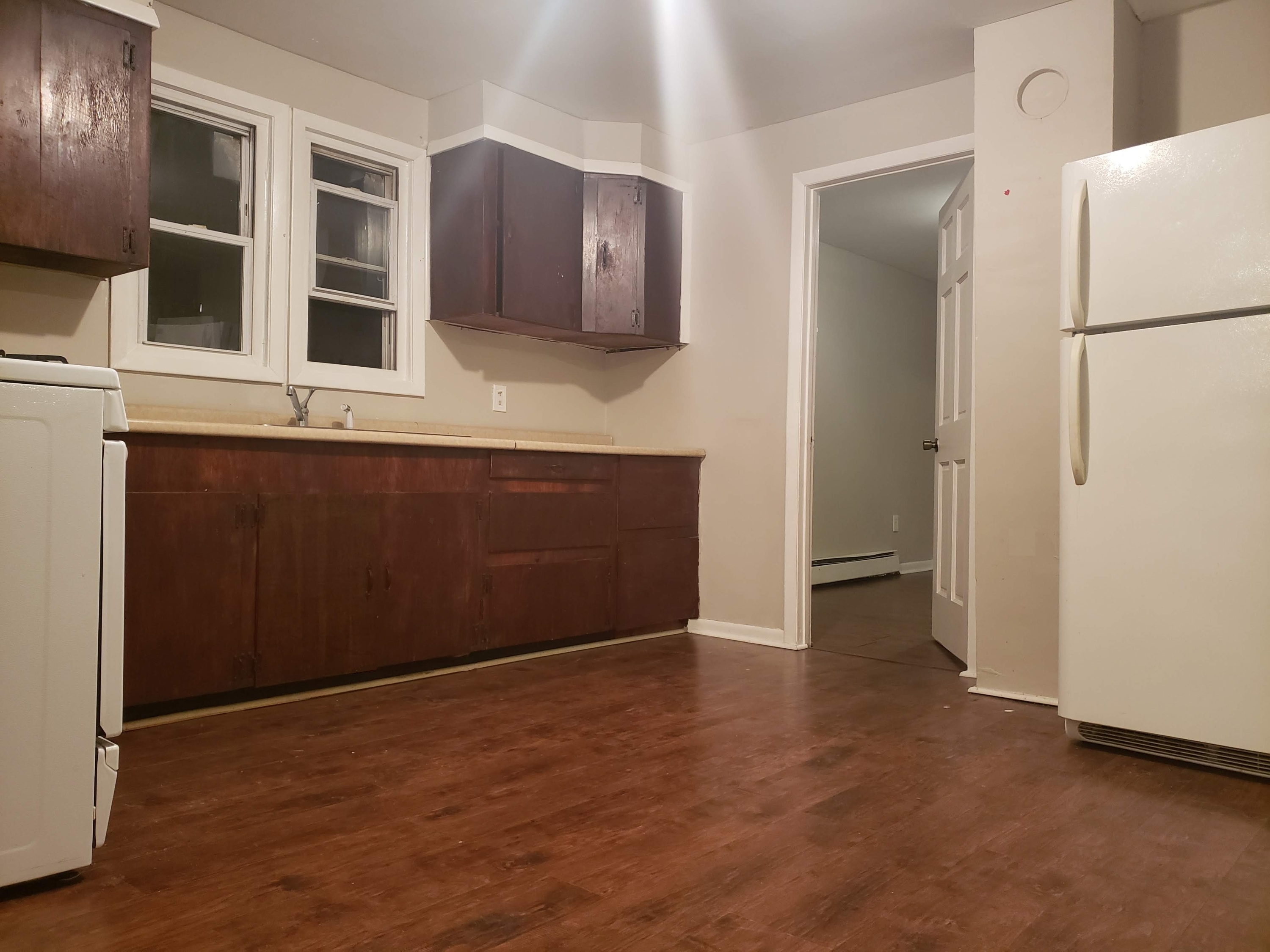 8 Park St unit 2 – photo 1