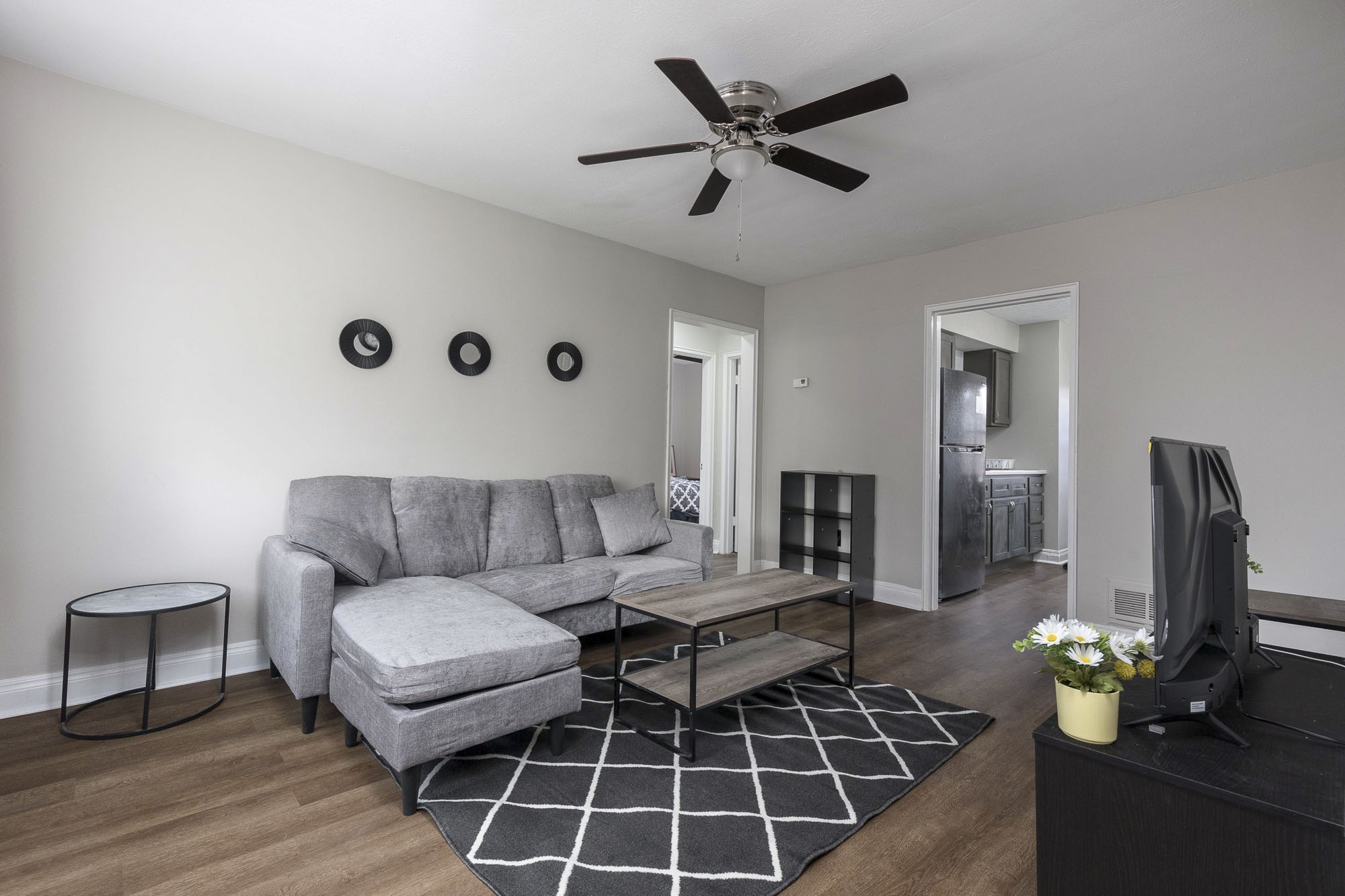 4600 Southern Pkwy unit PARKWAYE1 – photo 1
