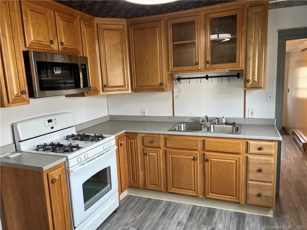 222 Chipman St – photo 4