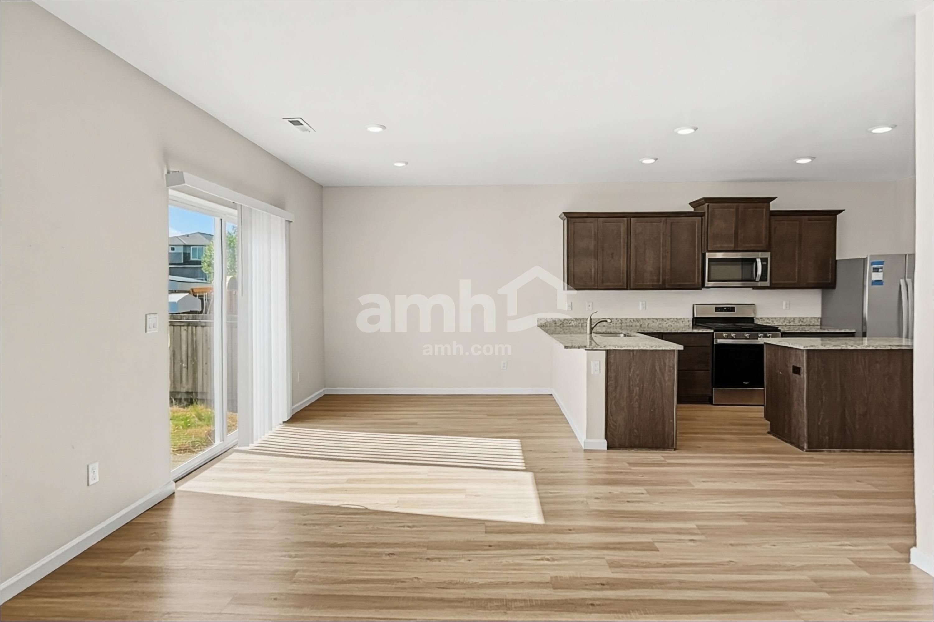1215 W 17th Ave – photo 5