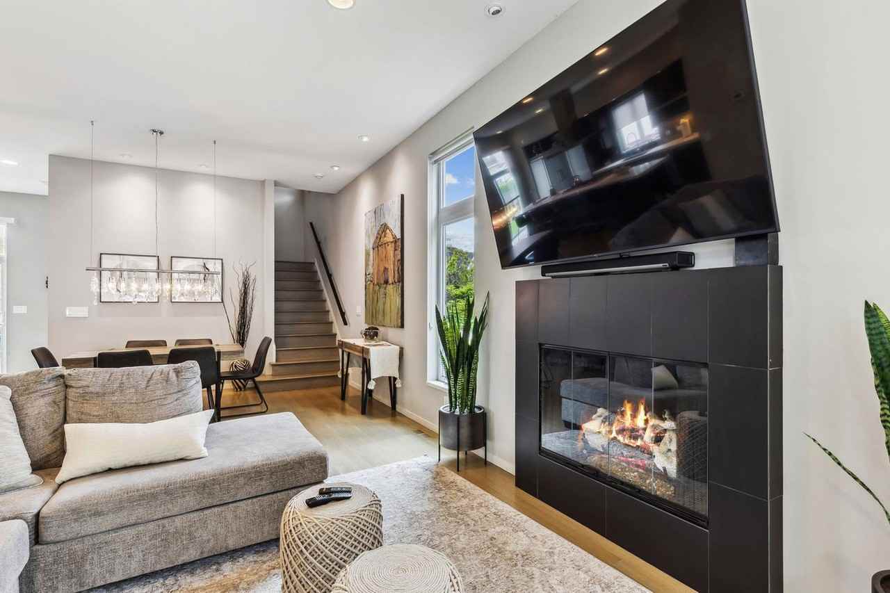2379 W 7th St unit 1593917P – photo 4