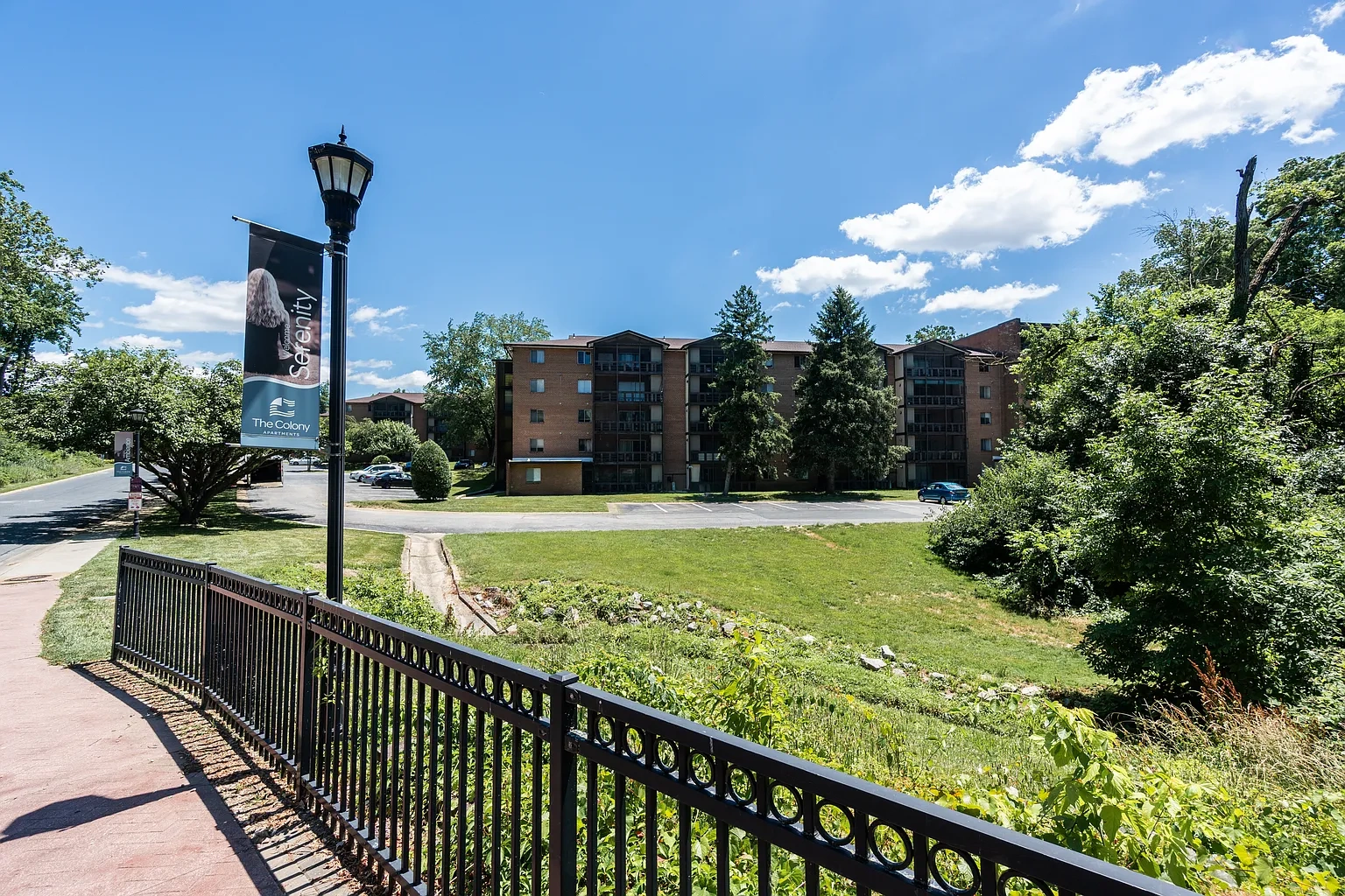 The Colony Apartments – photo 3