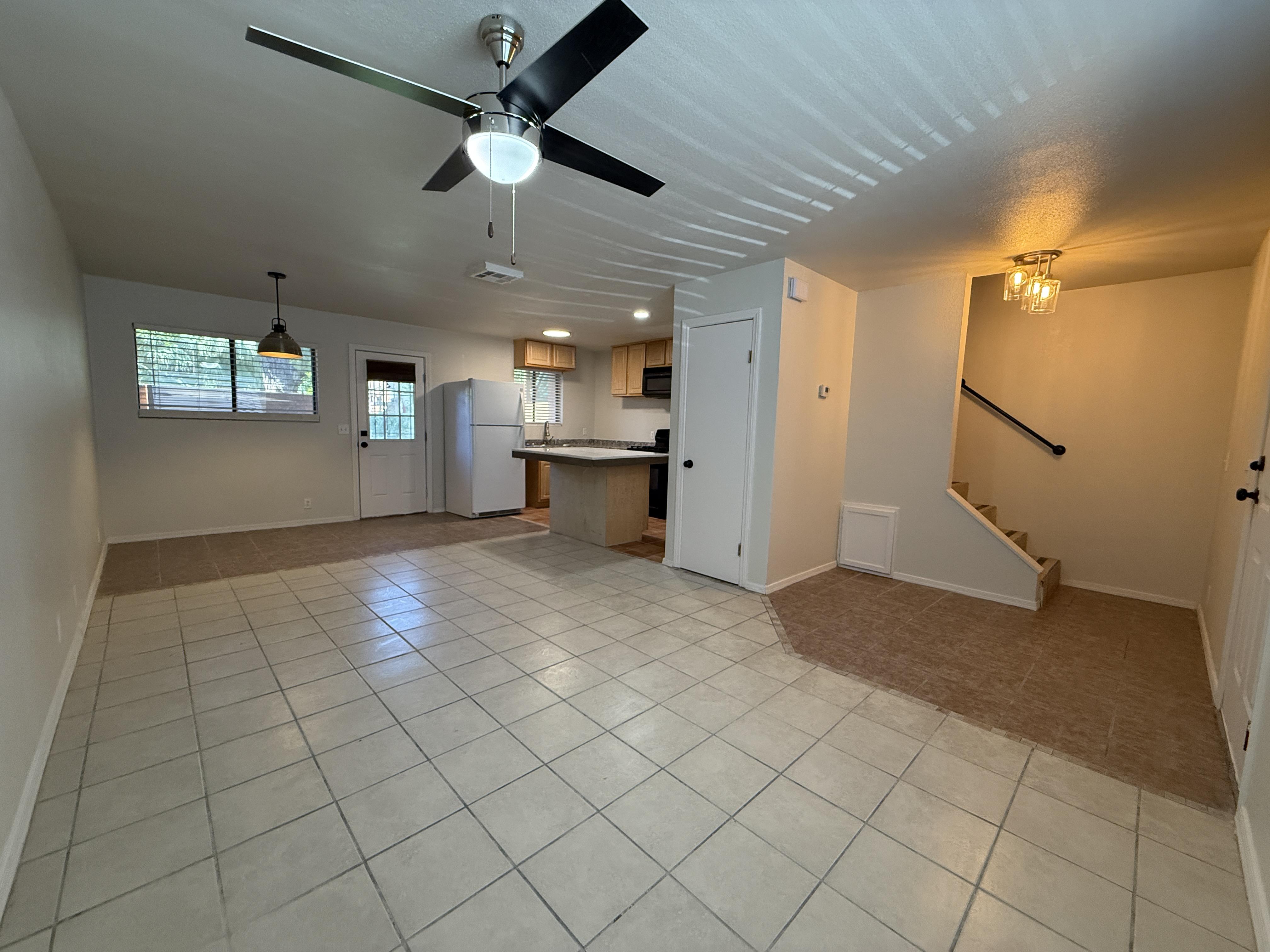 1101 S Avenue C unit C – photo 1