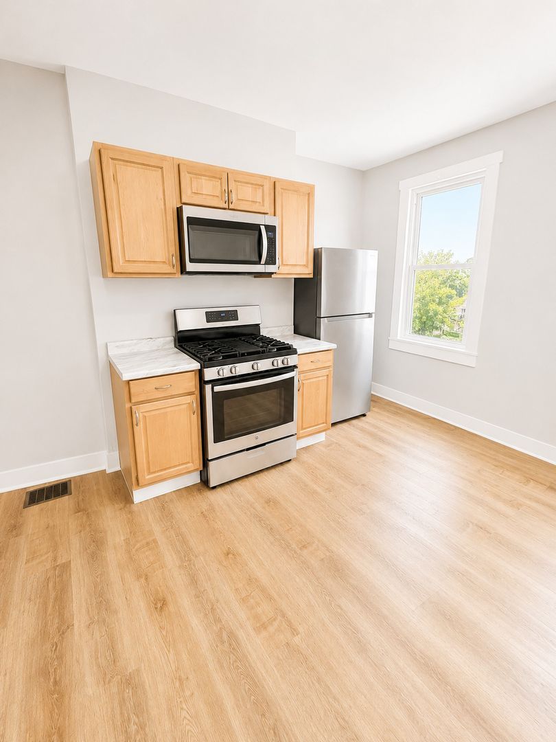 268 Butler St unit 268 – photo 1