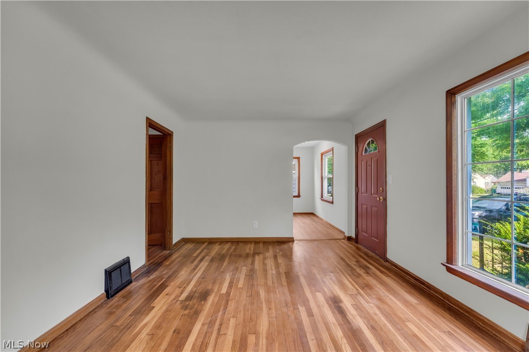 14404 Rockside Rd – photo 5