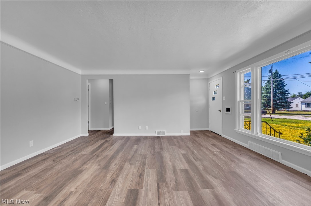 18304 Garden Blvd – photo 5