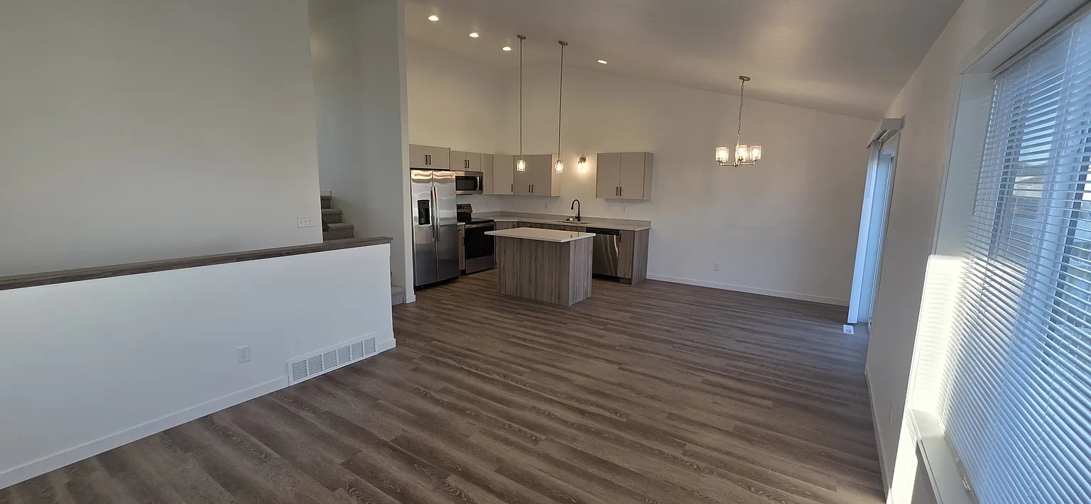 Golden Valley Townhomes – photo 5