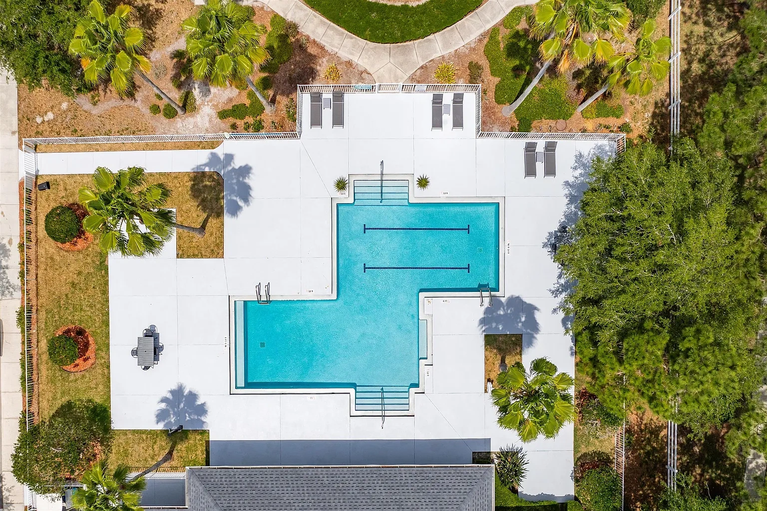 Summer Lake Villas, LLC – photo 2