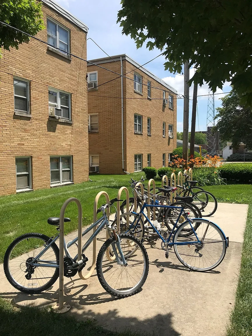 State Street Apartments – photo 3