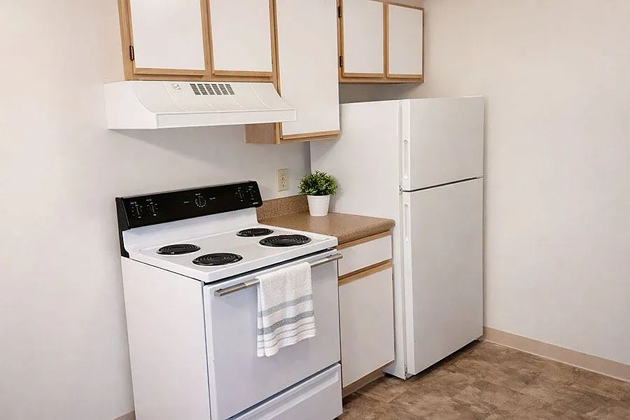 TIMBER RIDGE APARTMENTS – photo 3