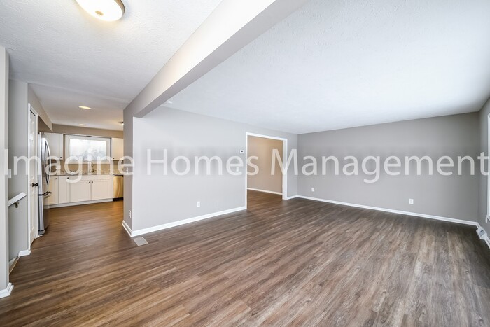 34876 S Side Park Dr – photo 4