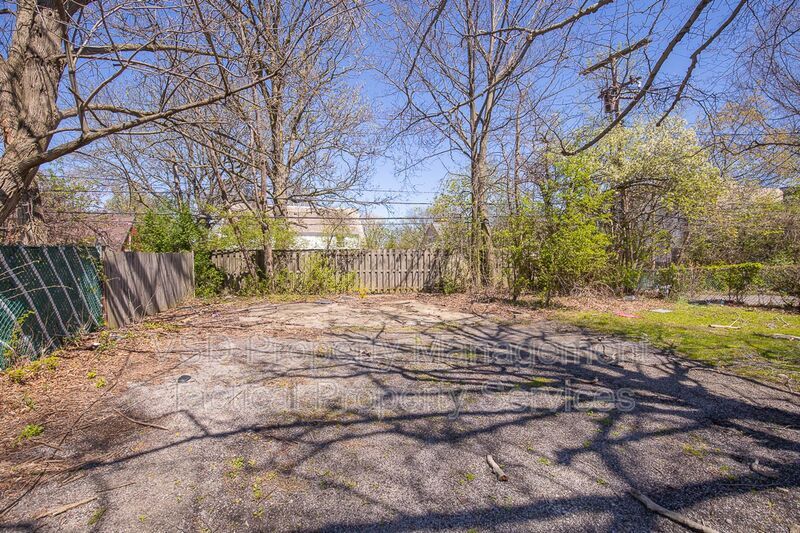 14717 Milverton Rd – photo 5