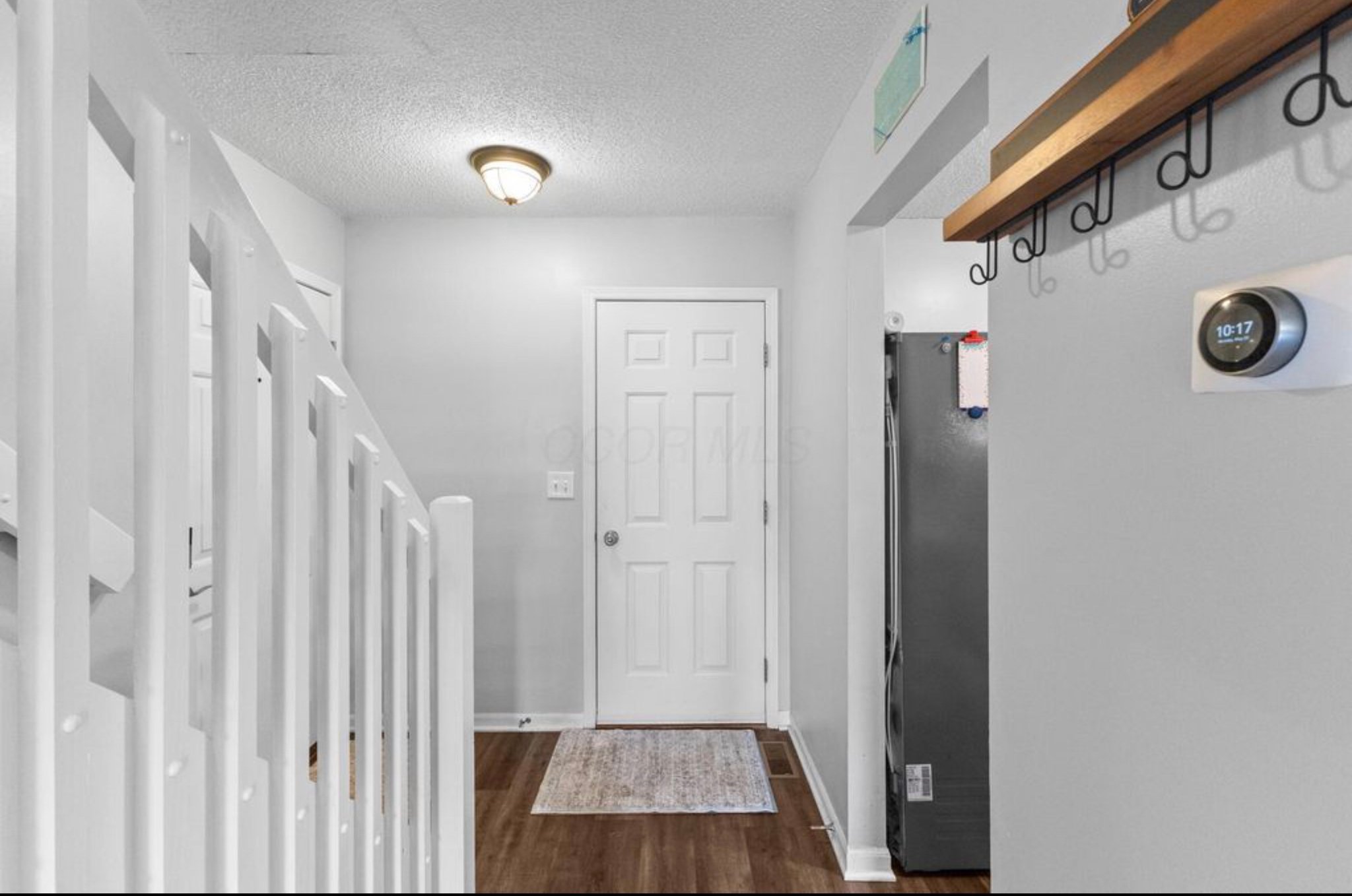 1699 Ridgebury Dr – photo 2