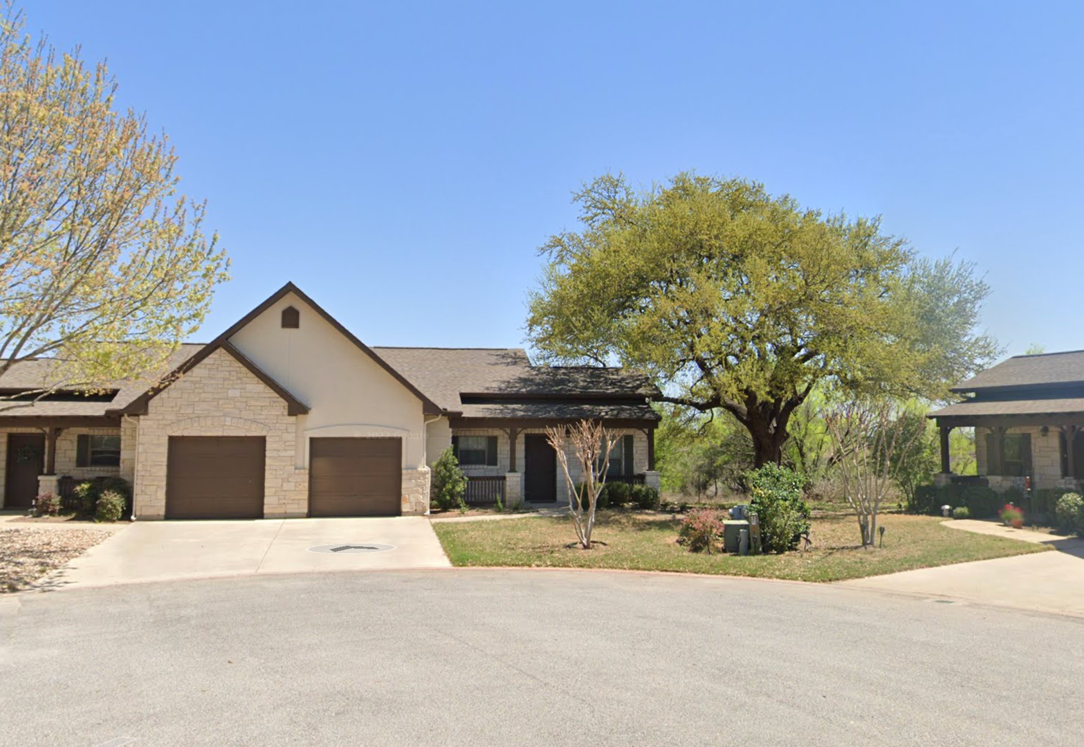 92 Gateway N unit 6 – photo 1