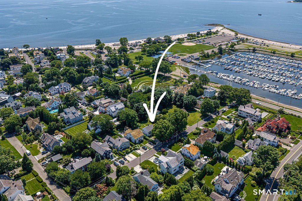 12 Roosevelt Rd – photo 1
