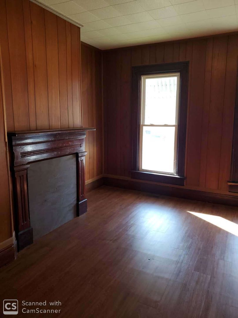 536 St Paul Ave – photo 4