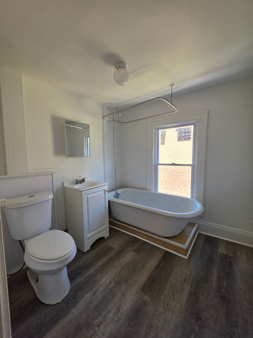 11419 Durant Ave unit Apartment #3 – photo 4