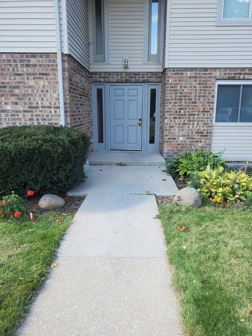 5030 Graceland Blvd unit 216C – photo 1