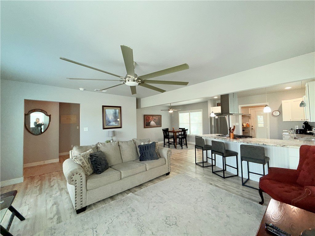 455 Louisiana Ave – photo 5