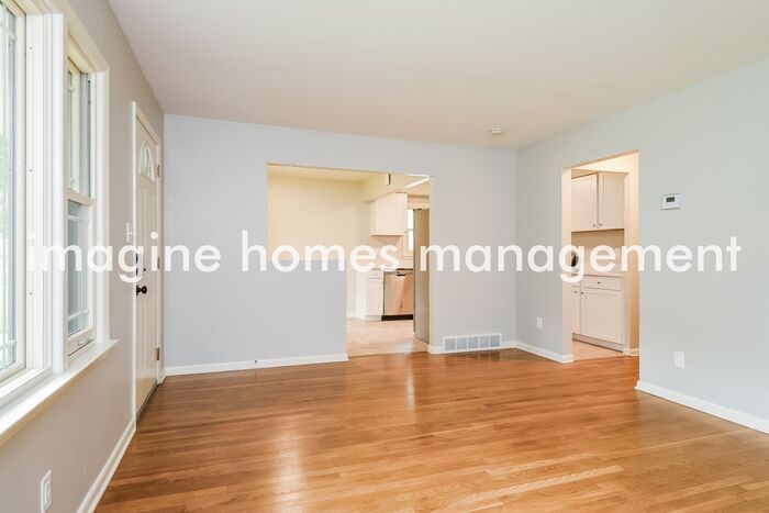 3920 W 227th St – photo 3