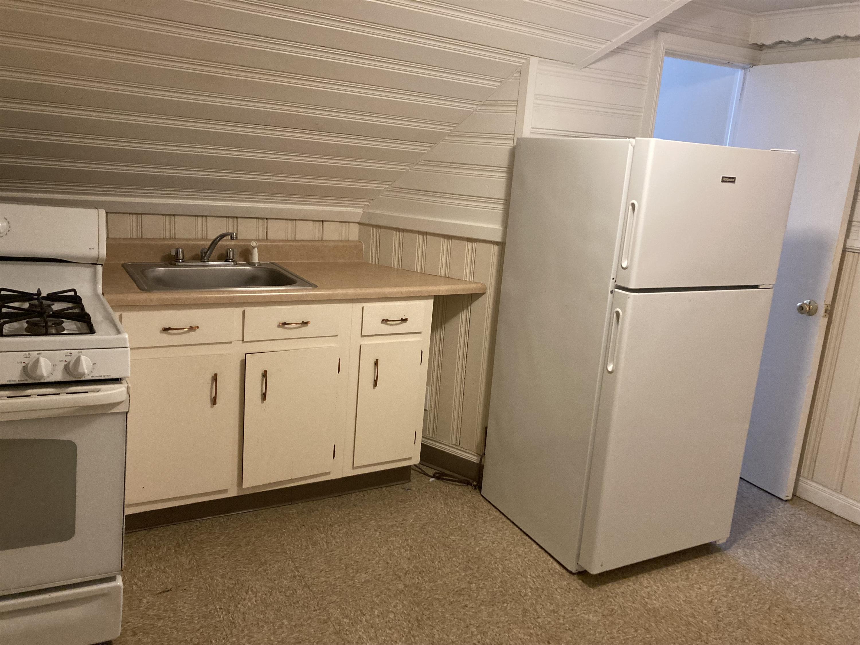 89 Willow St unit 3 – photo 3