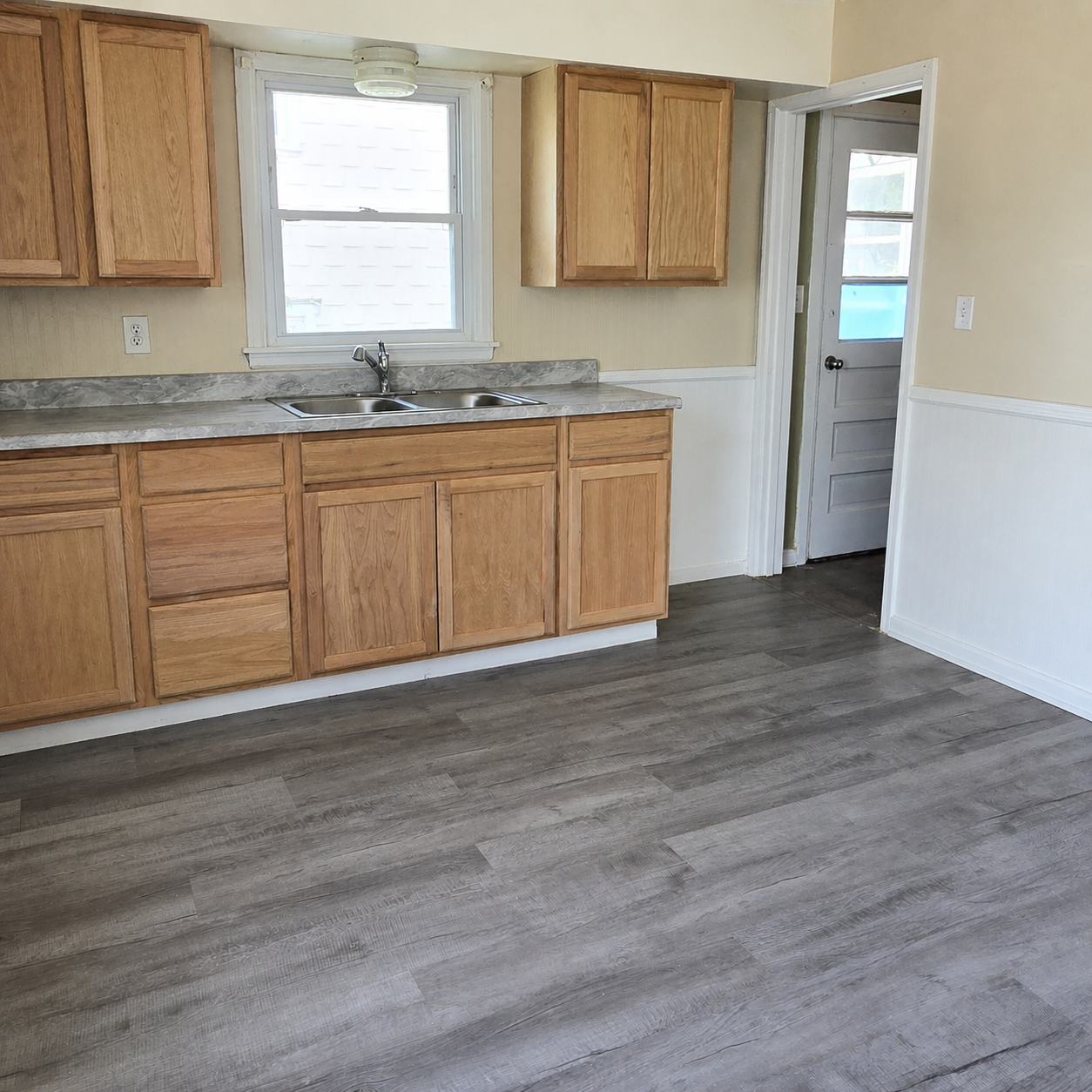 826 Grant St – photo 1