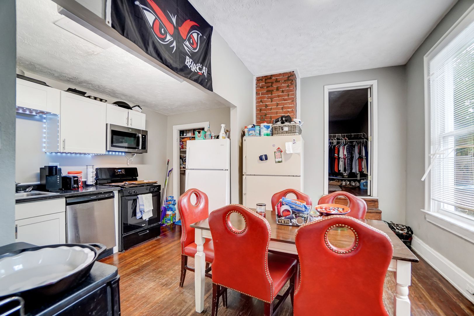 2312 Stratford Ave – photo 5
