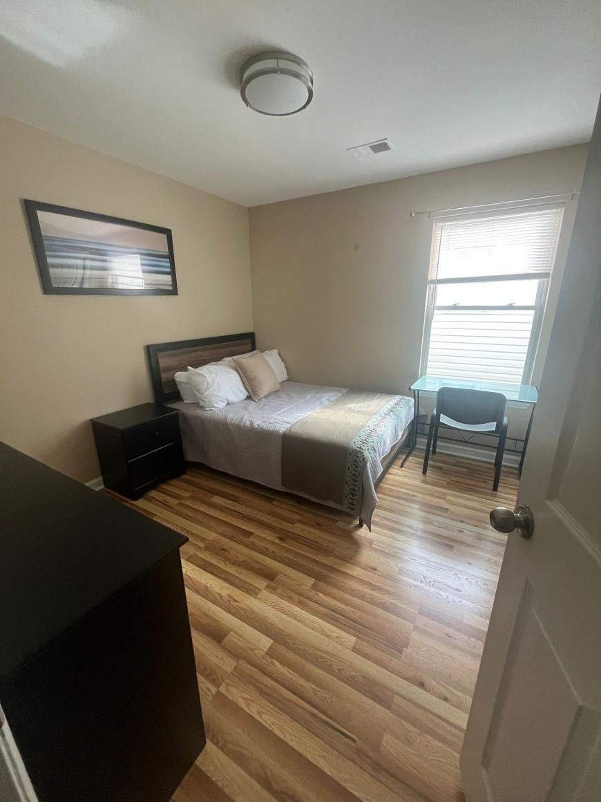 141-143 Norfolk St unit 1 1 – photo 1