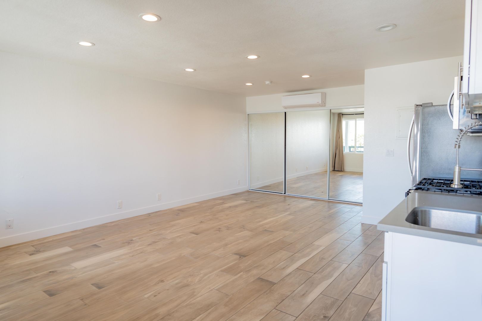 1400 S Casino Center Blvd unit #11 – photo 2