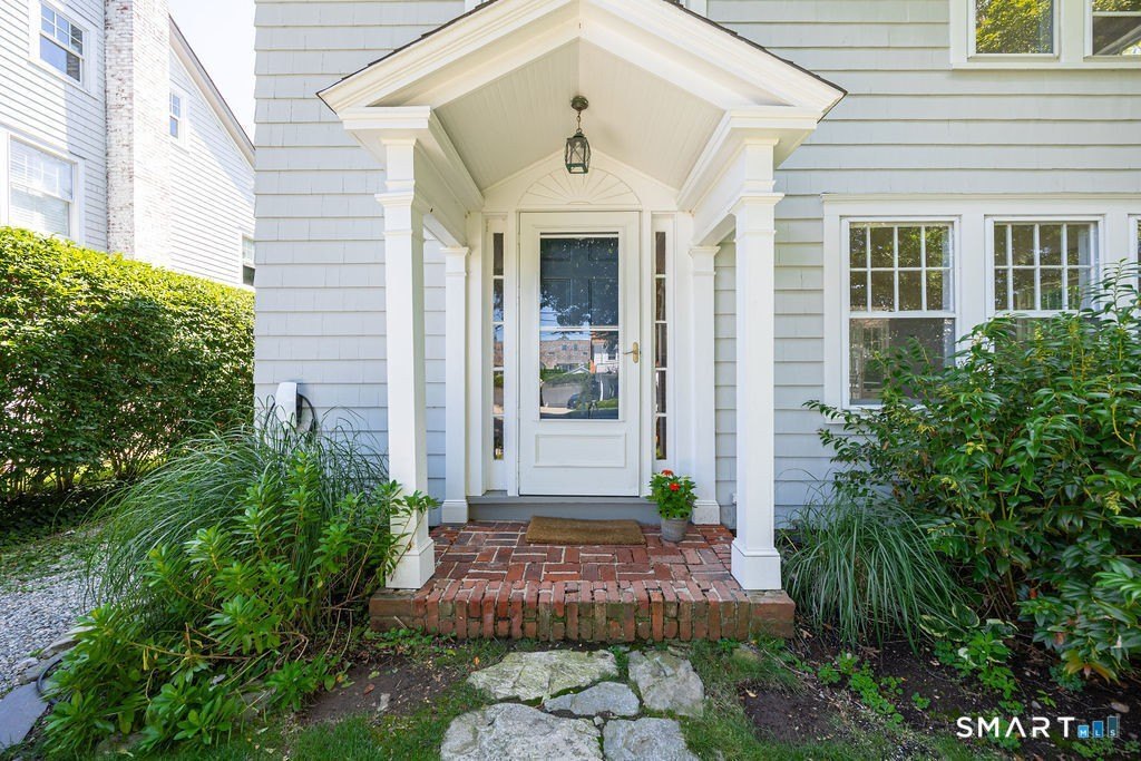 12 Roosevelt Rd – photo 2