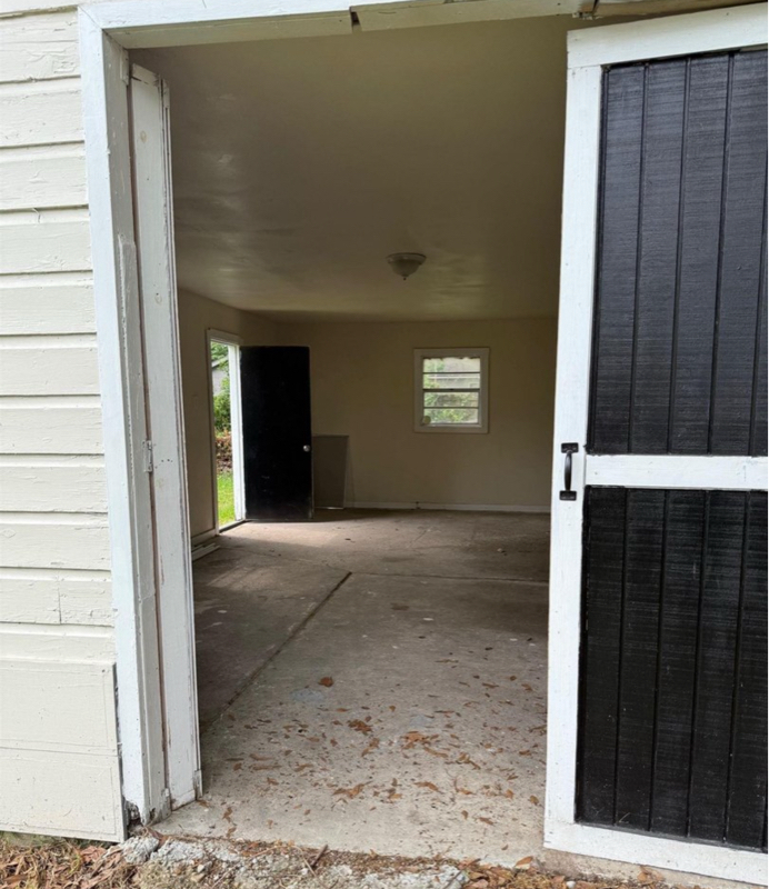 4242 Gurney St – photo 4