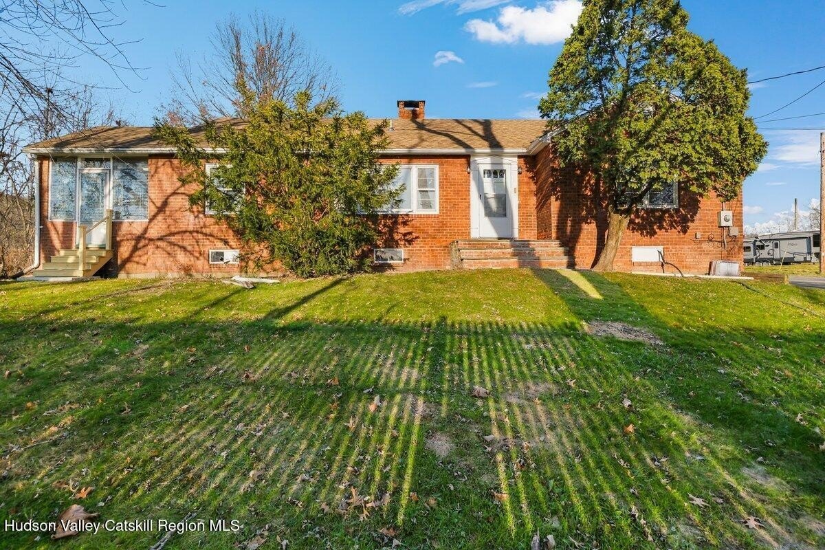 146 NY-28 – photo 1