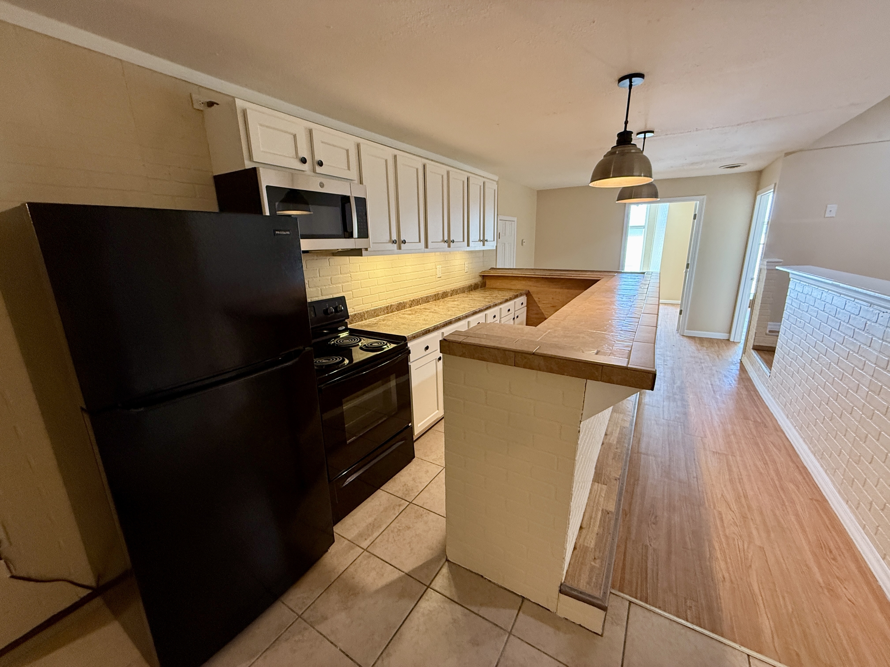 622 20th St unit D – photo 1