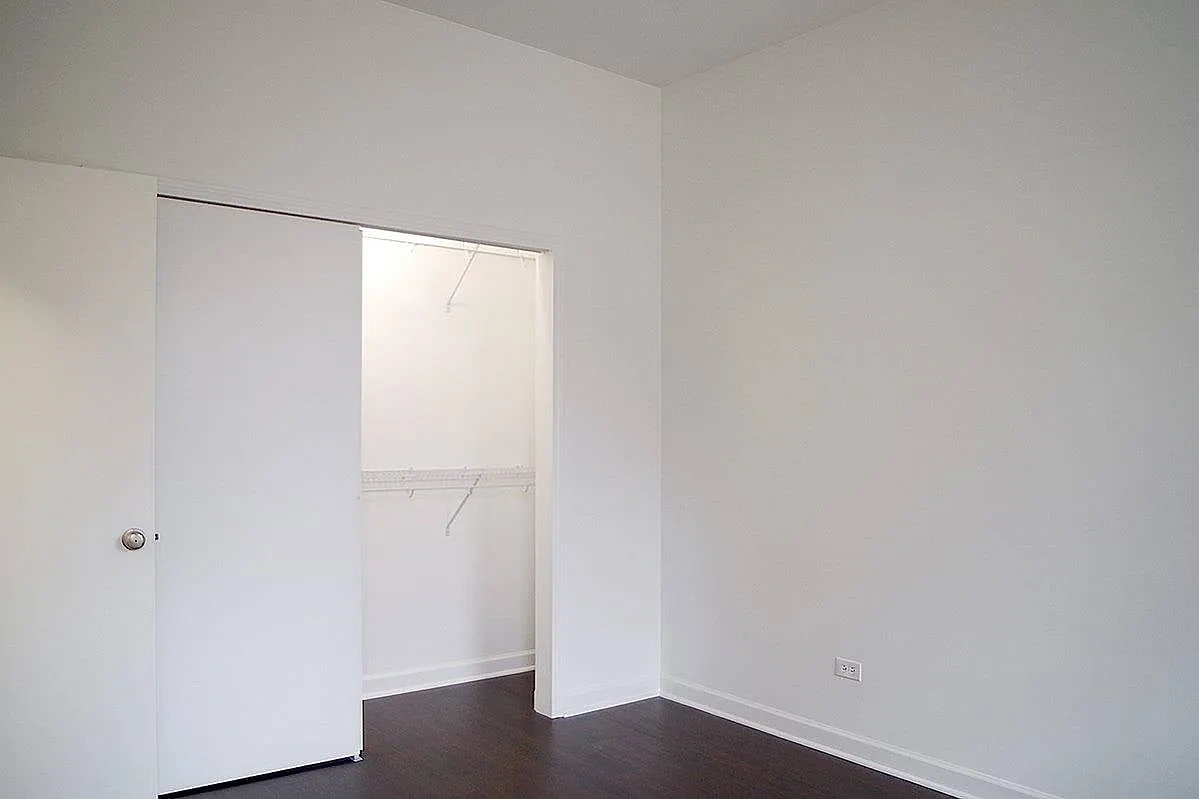 5507-5509 S. Hyde Park Boulevard – photo 4