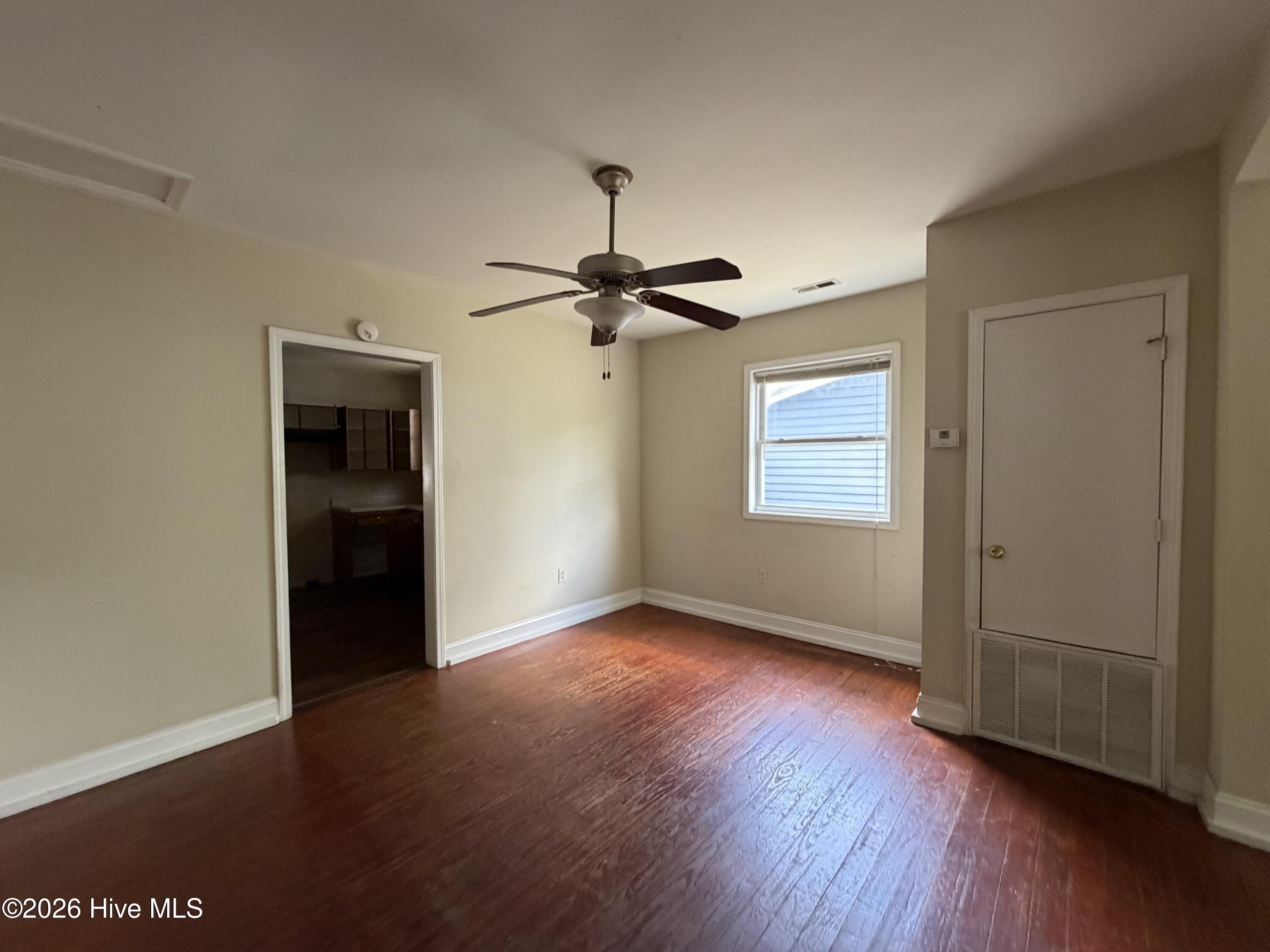 506 S 7th St – photo 5