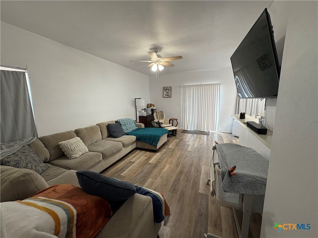 1500 N Claremont Cir #A – photo 4