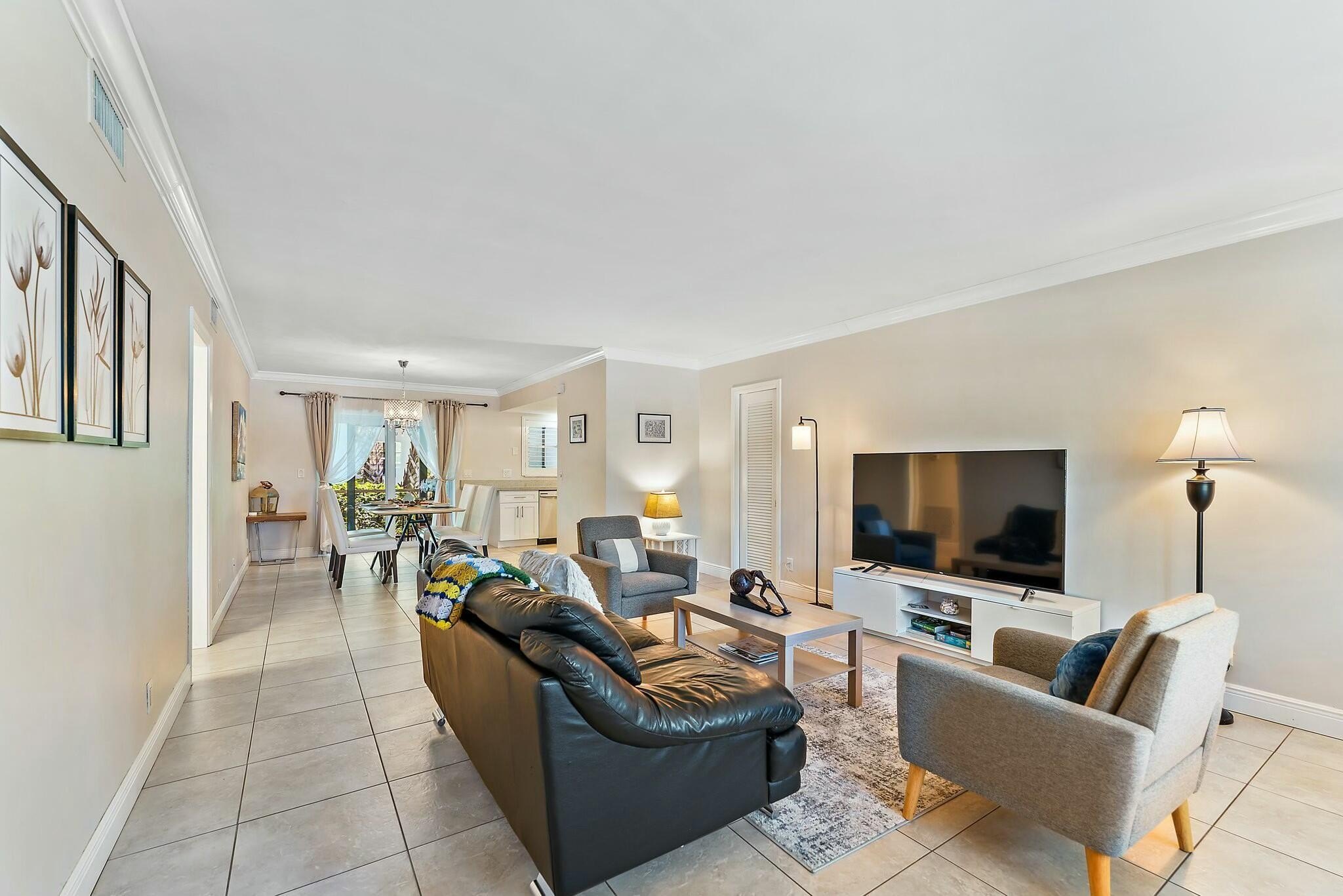 3036 Park Ave – photo 2